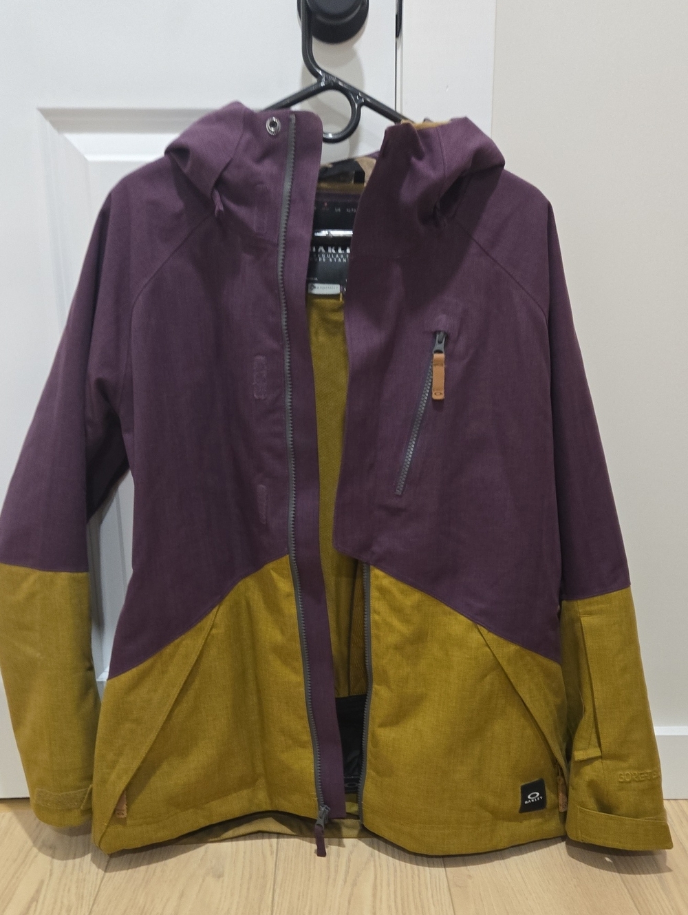 Oakley Ski/Snowboard Jacket